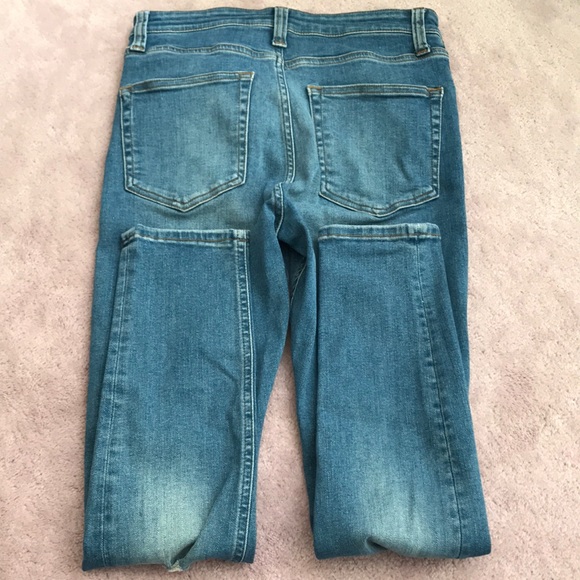 TopShop Jamie Ripped Jeans - Picture 5 of 5